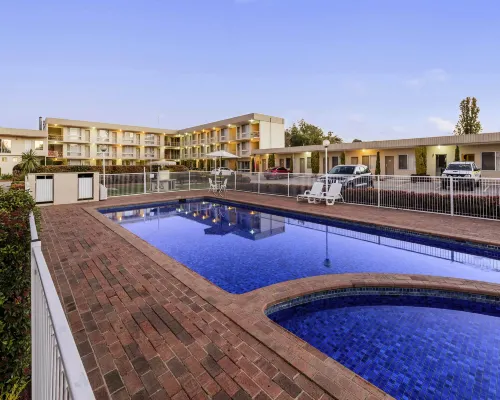 BreakFree Queanbeyan Hotels in Queanbeyan