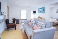 The Lobster Pot - 1 Bedroom Apartment - Tenby