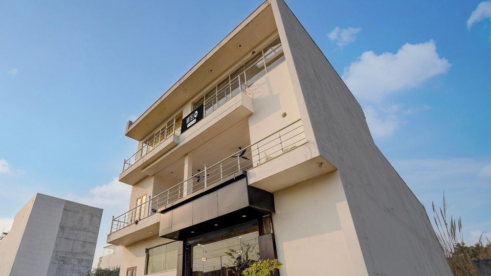 Classic Hotel Satyam and Restaurant