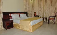 Prestige Hotel And Suites - Phòng tập thể hình