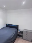 Private Double Bed Bathroom Hydro Pool Part Share Home with Host