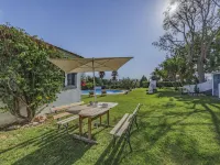 Jardim do Sul Apt 6 Hotels in Moncarapacho