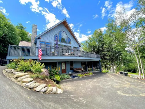 Re53 Beautiful Bretton Woods Slopeside Home, Amazing Views! AC, Hot Tub, Pool Table