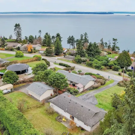 Whidbey Bliss by AvantStay 2Min to Beach View
