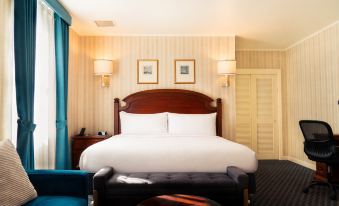 Hotel Stanford