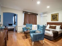 Buyuk Velic Hotel Hotels near Synagogue