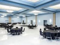 Wyndham New Orleans Airport & Conference Center Hotels in Kenner
