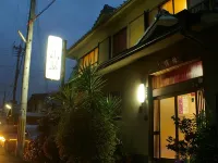 Ryokan Sansui โรงแรมใกล้สถานีโทมิโอะ