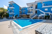 Stratos Hotel - Pool