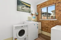 Oceanview 3-bedroom Apartment in Kiama