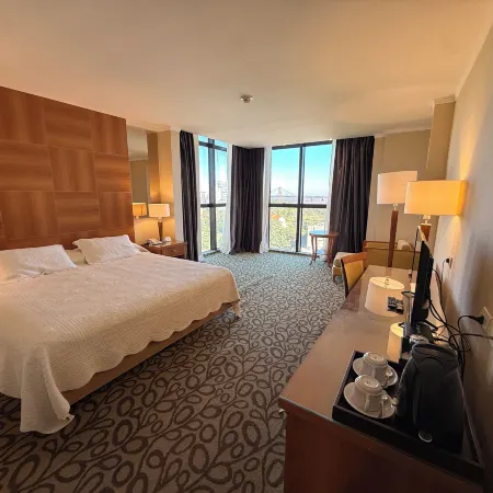 Turismo Hotel Casino فنادق في كورينتس