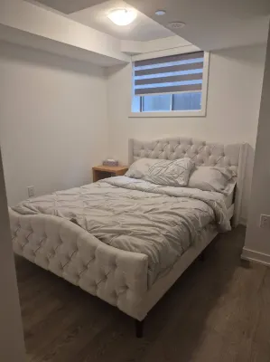 Cozy 1-BR Basement Suite in Family-Friendly Toronto Neighborhood - Condos