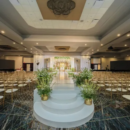 Renaissance Mobile Riverview Plaza Hotel