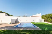 GuestReady - Peaceful Vacation with Pool - Pools