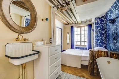 Authentic Apartment 1br/3p - Notre Dame Hotels in Ile Saint-Louis