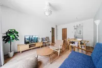 AERIE - Bungalow