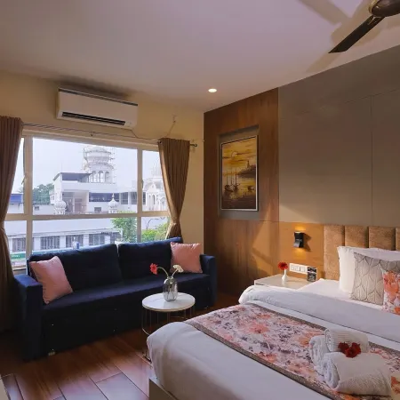 INDUS TIARA- A Corporate Boutique Hotel