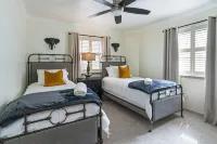 Austin Apartments by Andes STR - Homestays