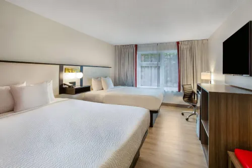 Ramada by Wyndham Kingston - breakfast