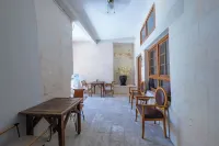 Old Town Urfa - 2-Star