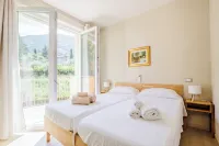Nestled in the Green Hills of Lucca, Just Minutes from the Walls of Lucca - Private Pools