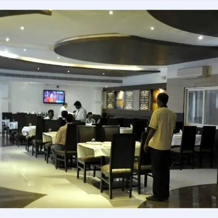 The Grand Park Hotel