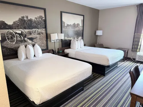 Harmony Hotel, Hernando - 주차장