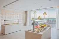 Sunrise Beach Hotel - พร้อมอาหารเช้า
