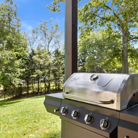 Lake Views Hot Tub Fire Pit Micro Events