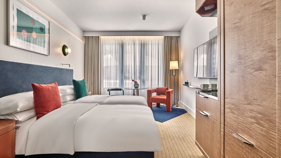 Kimpton MAIN FRANKFURT by IHG