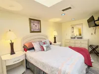 Dundee Bay Villas - 3-Star