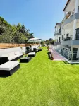 Sun Day Rooms & Studios - Free Airport Shuttle - Strand