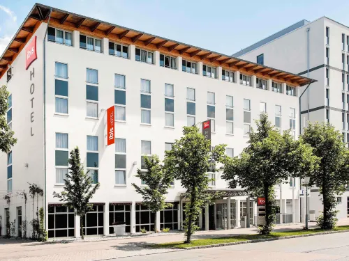 Ibis Muenchen Garching - 3-Star