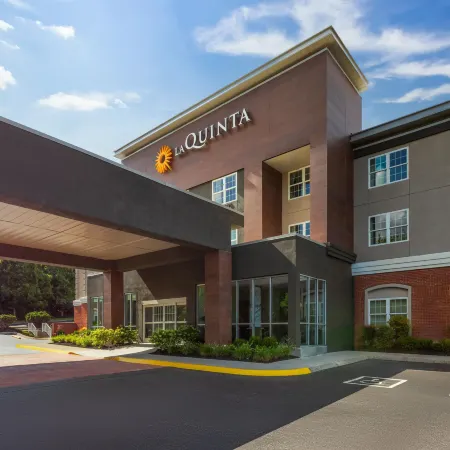 La Quinta Inn & Suites by Wyndham Knoxville West
