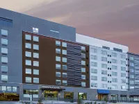 SpringHill Suites科羅拉多斯普林斯市中心飯店 七瀑布附近的飯店