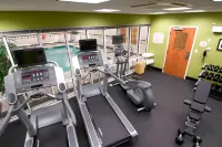 Fairfield Inn & Suites Verona - Gym