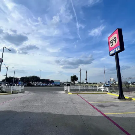 Hwy 59 Motel Laredo Medical Center