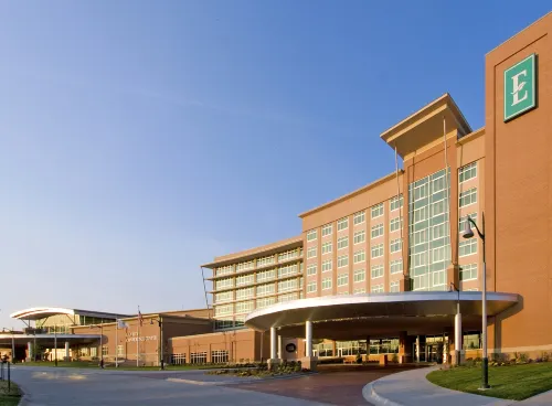 Embassy Suites by Hilton Omaha la Vista Hotel & Conference Center - Pool