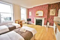 Central Studios Gloucester Place - parkir