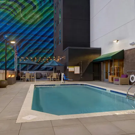 Home2 Suites by Hilton Charlotte Uptown