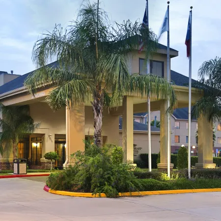 Homewood Suites by Hilton Houston IAH Airport Beltway 8