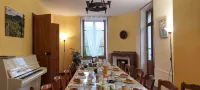 Mas Montluzia - Bed and Breakfasts