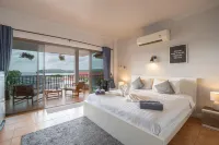 Two Chefs Inn - Inns