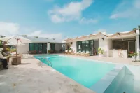 CABAÑAS MARINA DEL REY - Homestays