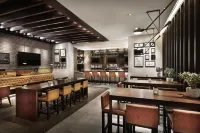 杜拜購物中心大道希爾頓花園飯店 - 酒吧