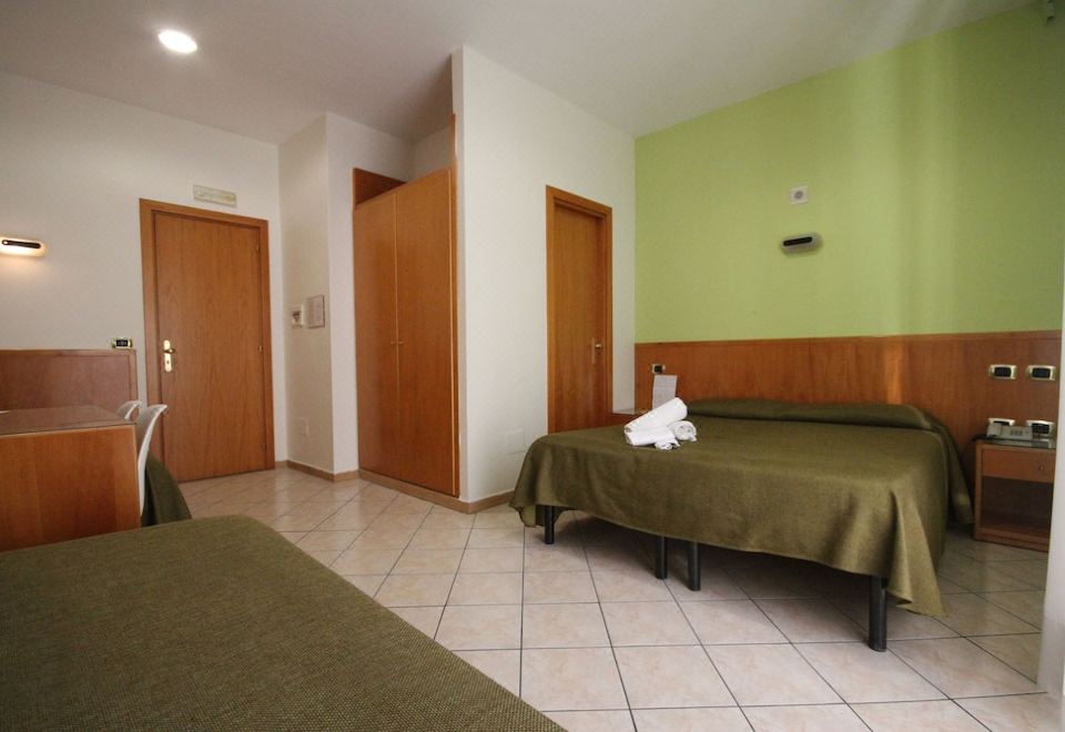 Hotel Zara Napoli-Naples Updated 2023 Room Price-Reviews & Deals | Trip.com