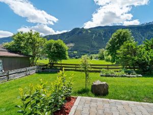 Cosy Apartment in Mühlbach with Balcony