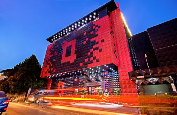 盧克斯複式公寓酒店