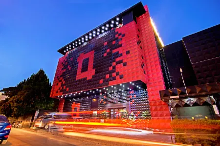 Luks Lofts Hotel & Residences