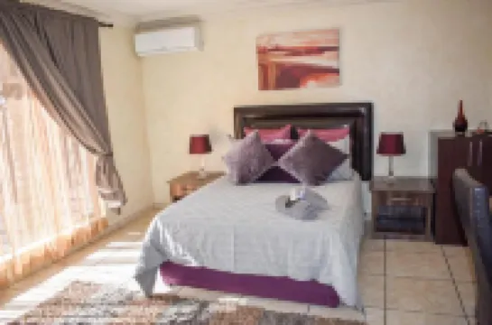 The Blue Sparrow Guest House Hotels in 